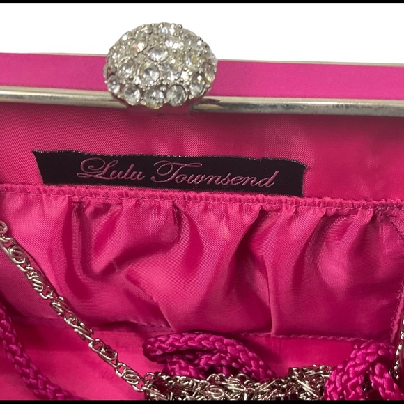 Lula Townsend Fuchsia Box Handbag with Rhinestone Closure - Picture 7 of 12
